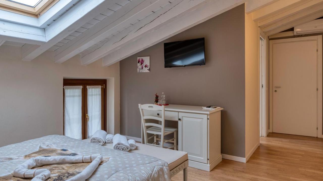 Bed and Breakfast Cascina Volta à Brescia Extérieur photo