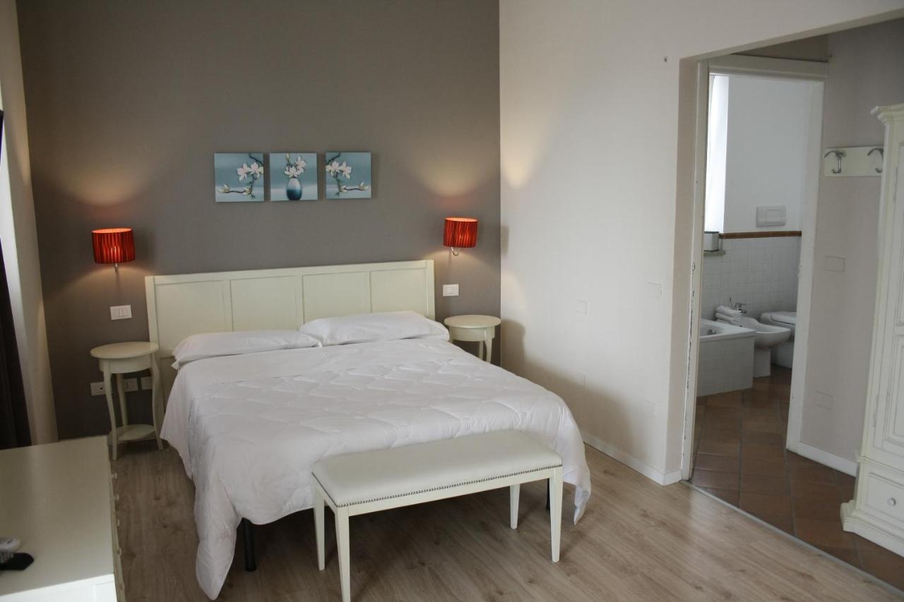 Bed and Breakfast Cascina Volta à Brescia Extérieur photo