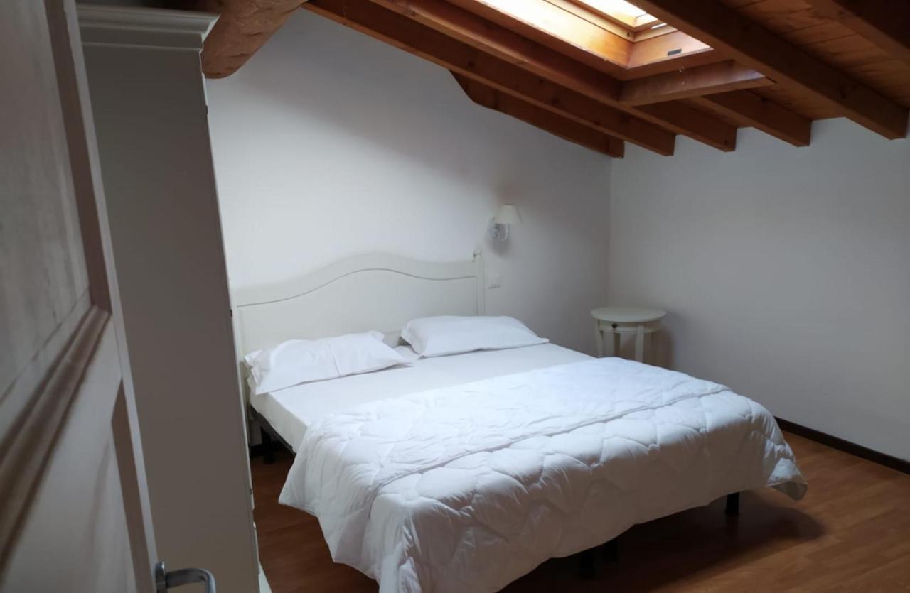 Bed and Breakfast Cascina Volta à Brescia Extérieur photo